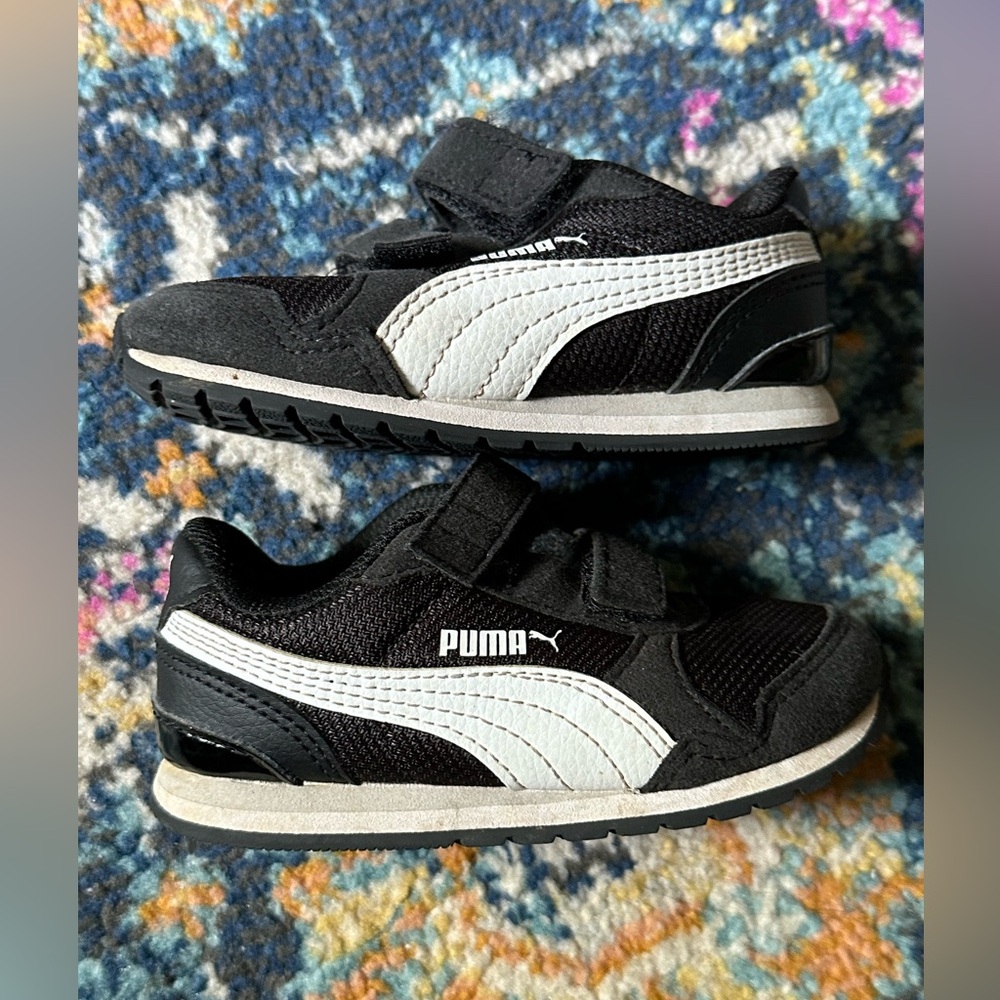 PUMA toddler sz 8 patent edge sneaker